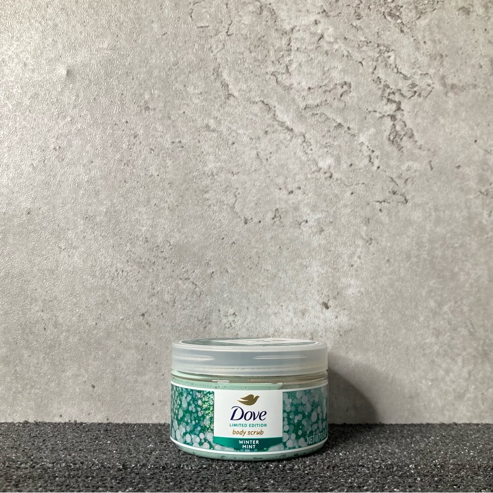 Dove Limited Edition Winter Mint Mini Body Scrub - 3.5 oz
